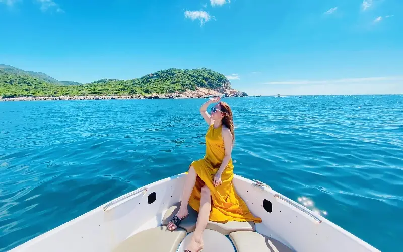 Kh&aacute;m ph&aacute; vịnh Vĩnh Hy: Vi&ecirc;n ngọc xanh hoang sơ ở Ninh Thuận 5