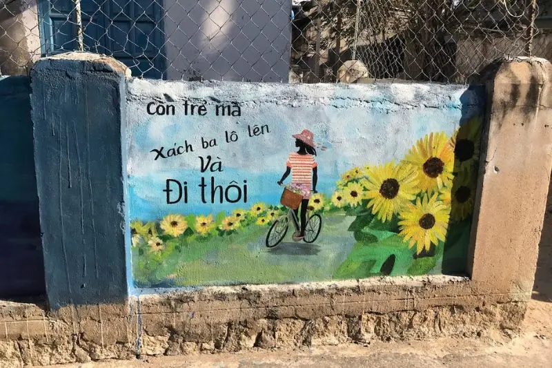 Làng bích họa Hòn Thiên, ngôi làng bích họa đầu tiên tại Ninh Thuận 7