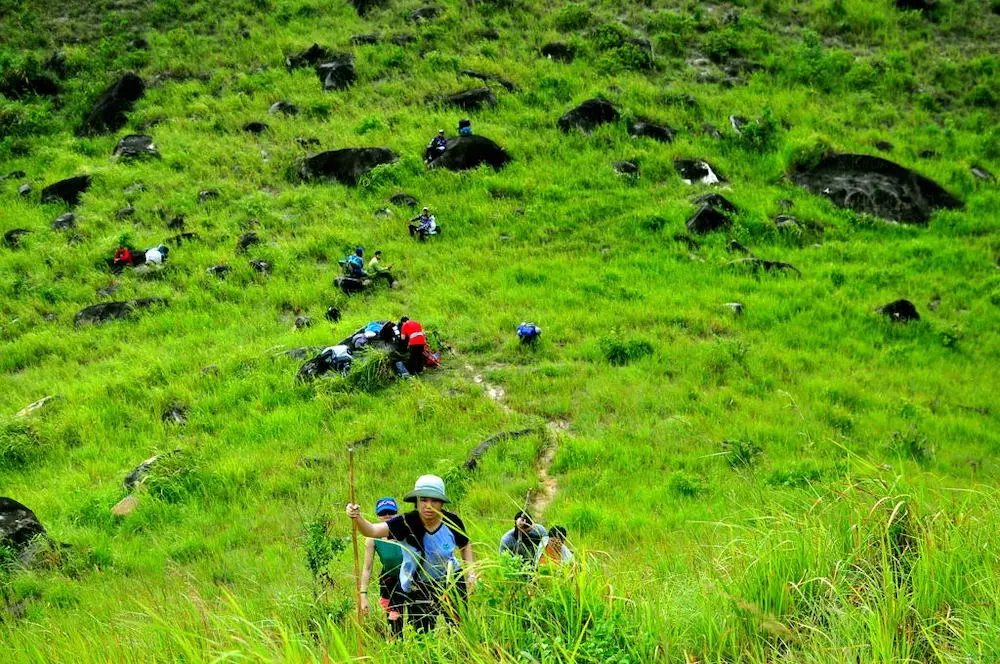 Gợi &yacute; lịch tr&igrave;nh Trekking N&uacute;i Ch&uacute;a 2N2Đ từ A đến Z 6