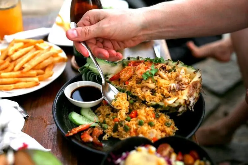 Đến Pineapple Mũi N&eacute; lắng nghe thanh &acirc;m ho&agrave;ng h&ocirc;n 11