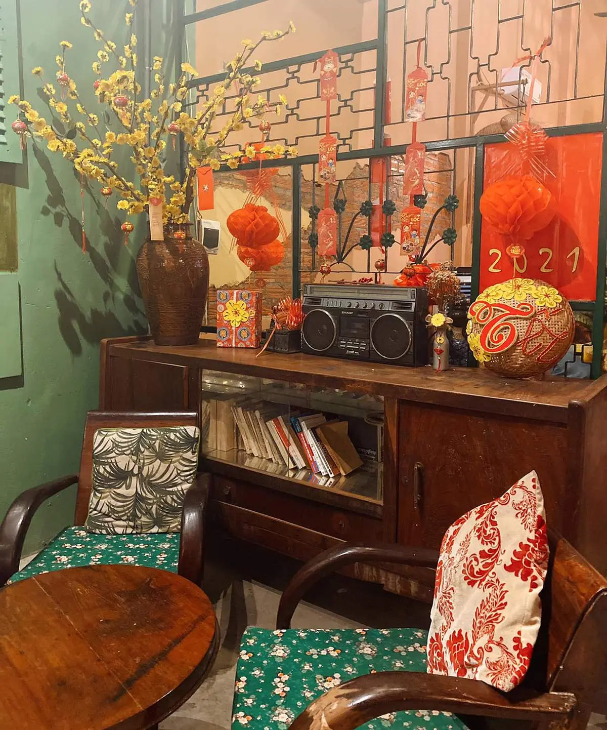 Dừng ch&acirc;n tại qu&aacute;n cafe cổ Phan Thiết t&igrave;m lại ch&uacute;t ho&agrave;i niệm xưa cũ 3