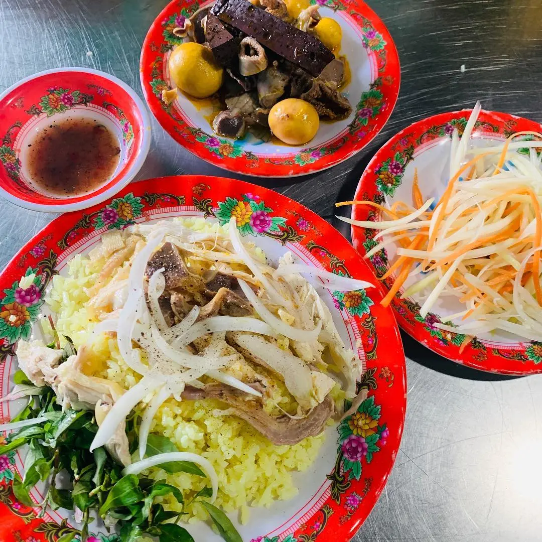 Nhanh tay bỏ t&uacute;i top 5 qu&aacute;n cơm g&agrave; Phan Thiết si&ecirc;u hấp dẫn 7