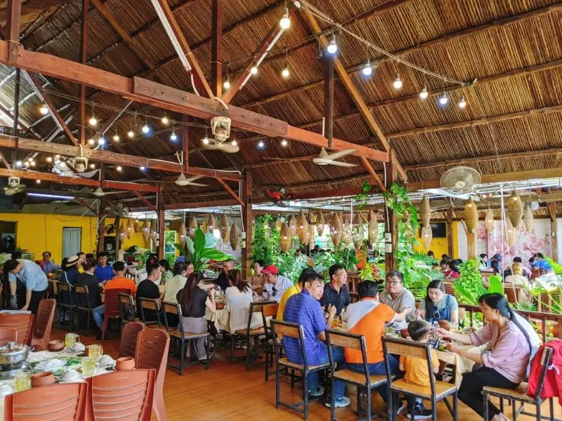 Top 9 qu&aacute;n cơm ni&ecirc;u Phan Thiết ngon, gi&aacute; cả b&igrave;nh d&acirc;n 6