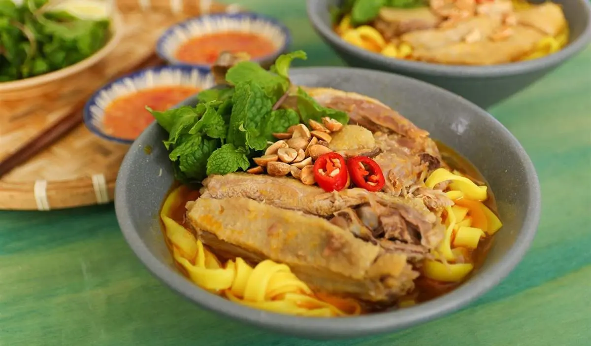 Khám phá ngay nên ăn gì khi du lịch Mũi Né