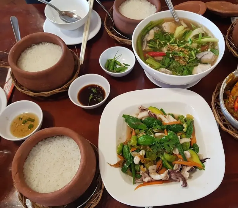Top 9 quán cơm niêu Phan Thiết ngon, giá cả bình dân