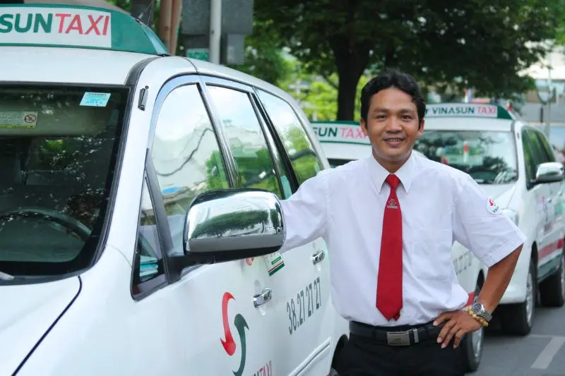8 h&atilde;ng taxi Phan Thiết mang đến bạn chuyến du lịch dễ d&agrave;ng 3