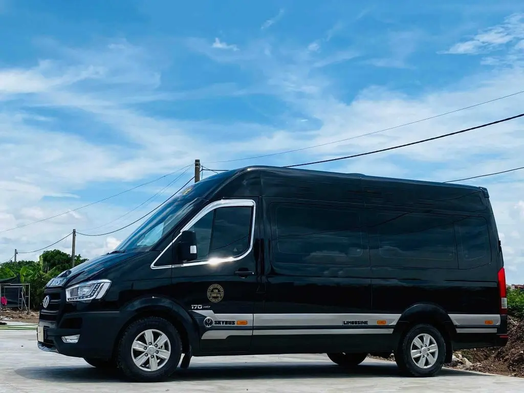 C&ugrave;ng team MIA.vn Đi Phan Thiết từ TP.HCM bằng xe limousine 4