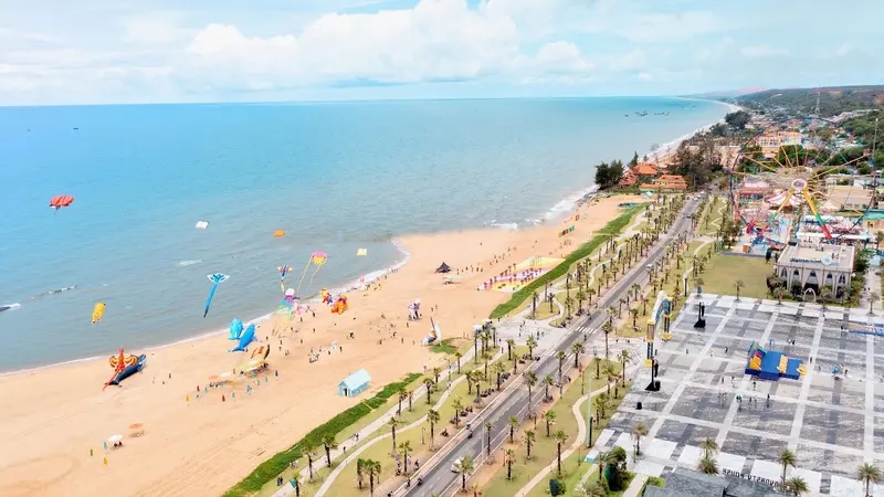 Check-in Bikini Beach Phan Thiết c&ocirc;ng vi&ecirc;n b&atilde;i biển ấn tượng 9