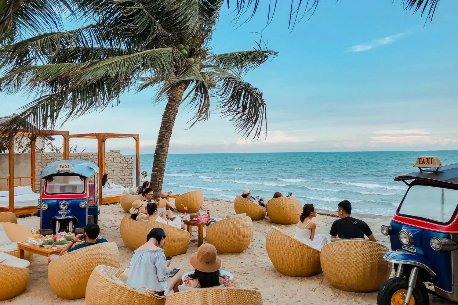 Đi du lịch Phan Thiết chỉ với 4 triệu đồng sao lại kh&ocirc;ng bạn ơi 5