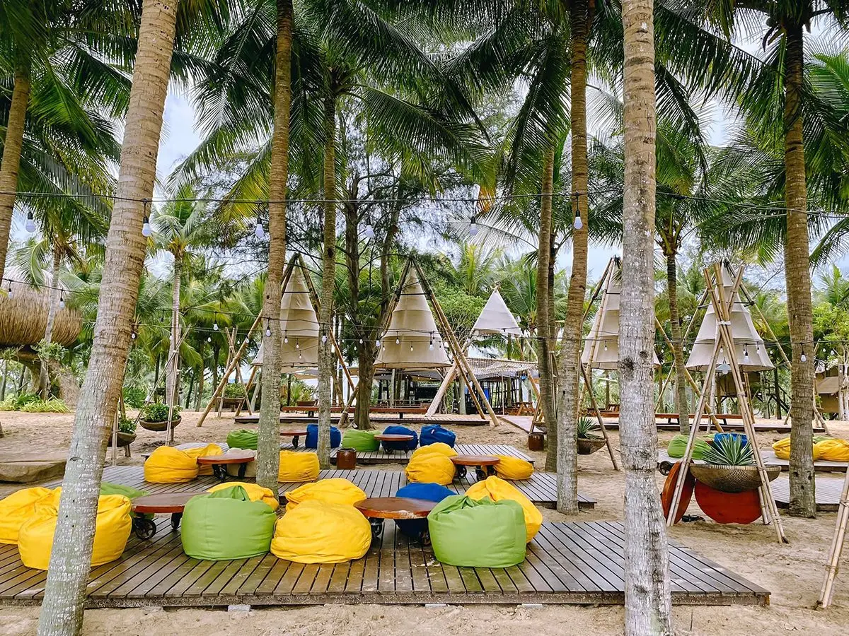 Hola Beach Glamping, ph&aacute;t hiện mới toanh của Cường Quốc Phạm khi về Phan Thiết 9
