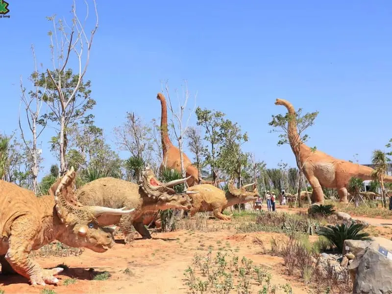 Kh&aacute;m ph&aacute; Dino Park, c&ocirc;ng vi&ecirc;n khủng long lớn nhất Việt Nam 6