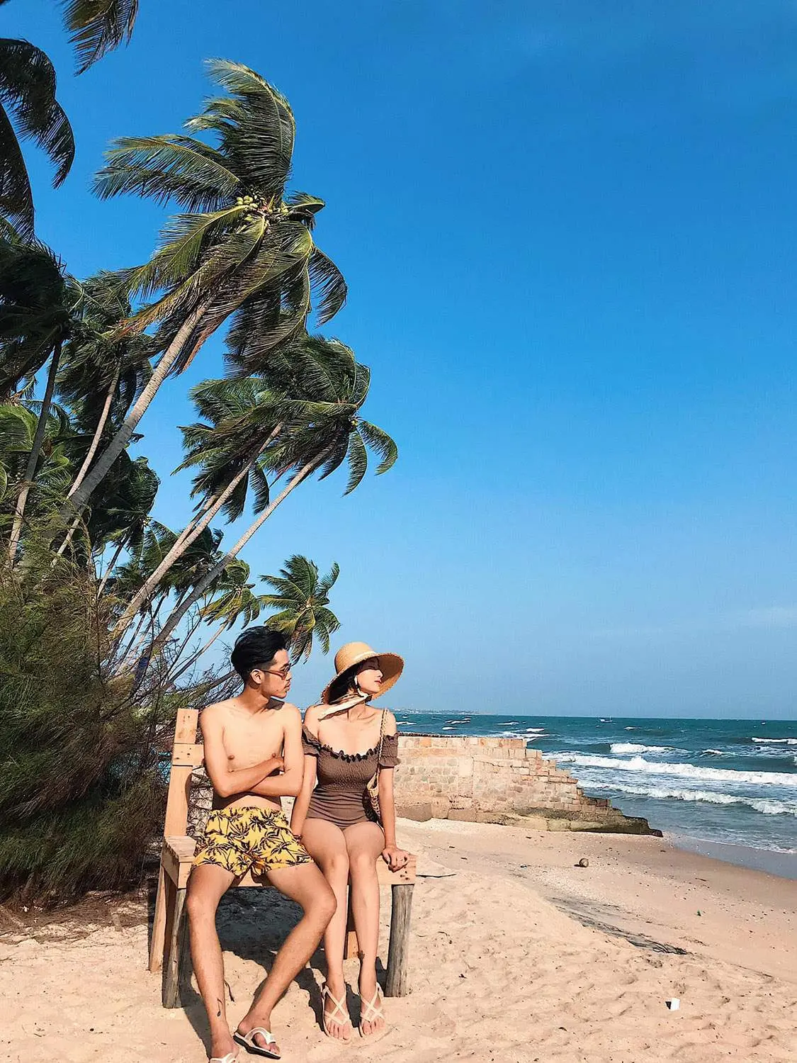 Review du lịch Phan Thiết cực th&uacute; vị c&ugrave;ng cặp đ&ocirc;i Huy Khang v&agrave; Băng Dung 2