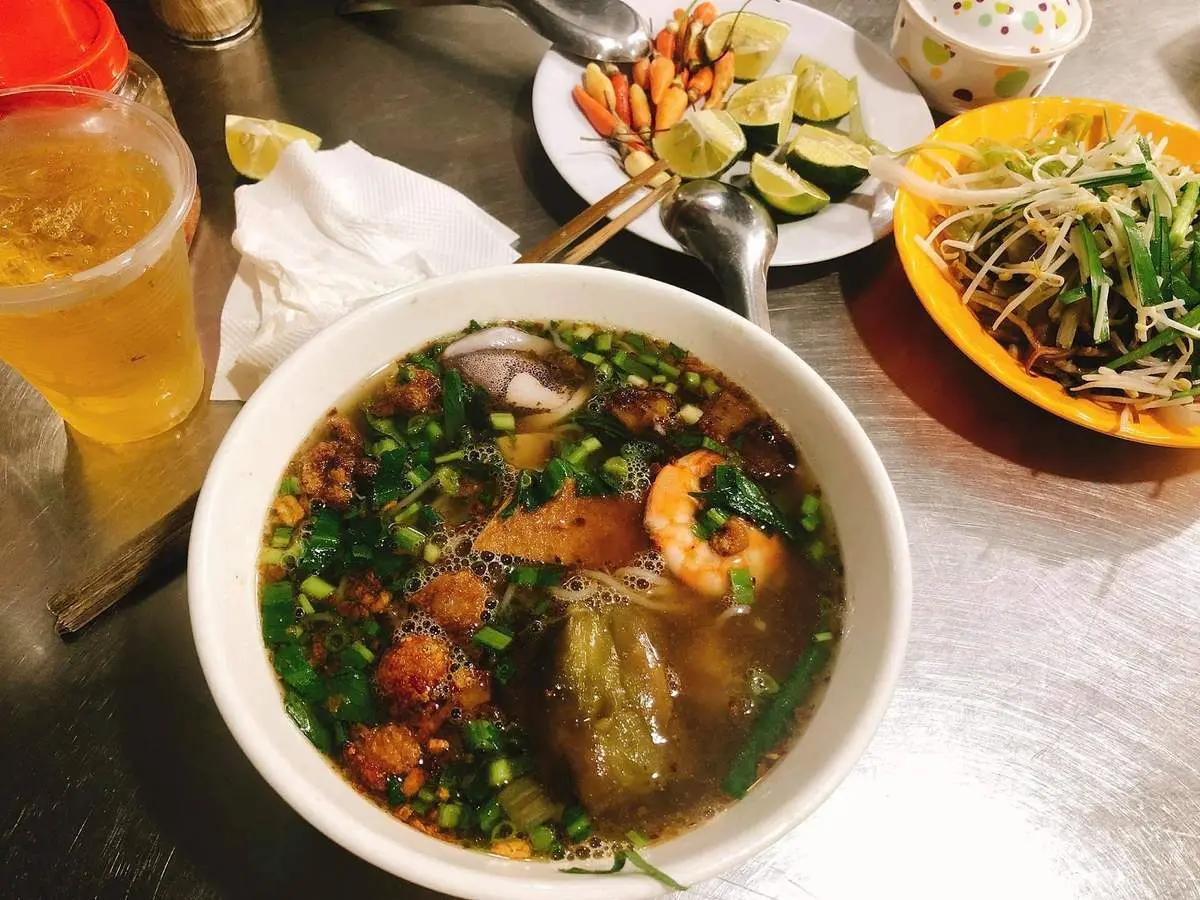 Bún Mắm Dung Hà - Quán Ngon Bình Dị Ở Phú Quốc