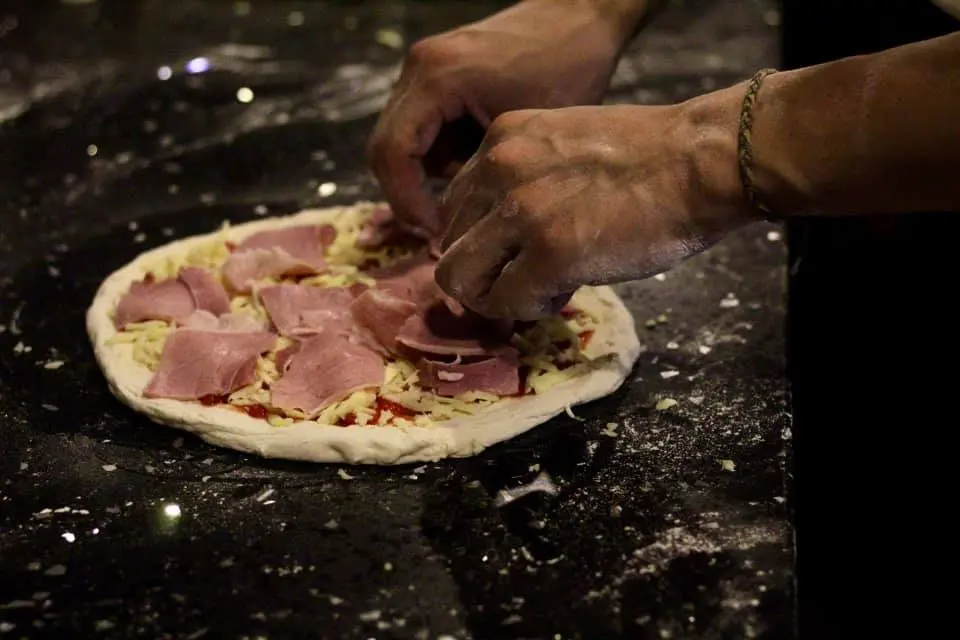 Aladdin Pizza - Chi&ecirc;u đ&atilde;i dạ d&agrave;y của bạn chiếc pizza ngon số 1 Ph&uacute; Quốc 33