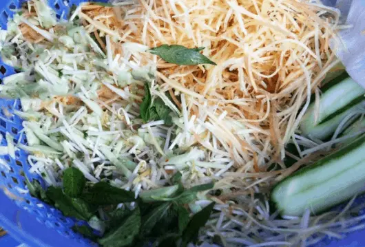 B&uacute;n k&egrave;n Ph&uacute; Quốc - Từ m&oacute;n ăn đơn giản trở th&agrave;nh đặc sản số 1 Đảo Ngọc 4