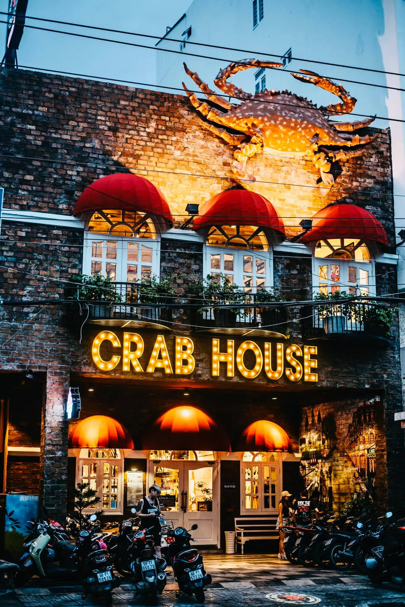 Nh&agrave; Ghẹ Ph&uacute; Quốc (nha hang Crab House) - Lựa chọn h&agrave;ng đầu của thực kh&aacute;ch m&ecirc; hải sản 2