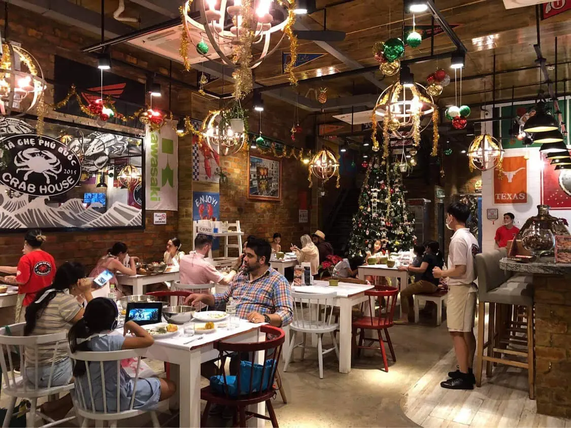 Nh&agrave; Ghẹ Ph&uacute; Quốc (nha hang Crab House) - Lựa chọn h&agrave;ng đầu của thực kh&aacute;ch m&ecirc; hải sản 8