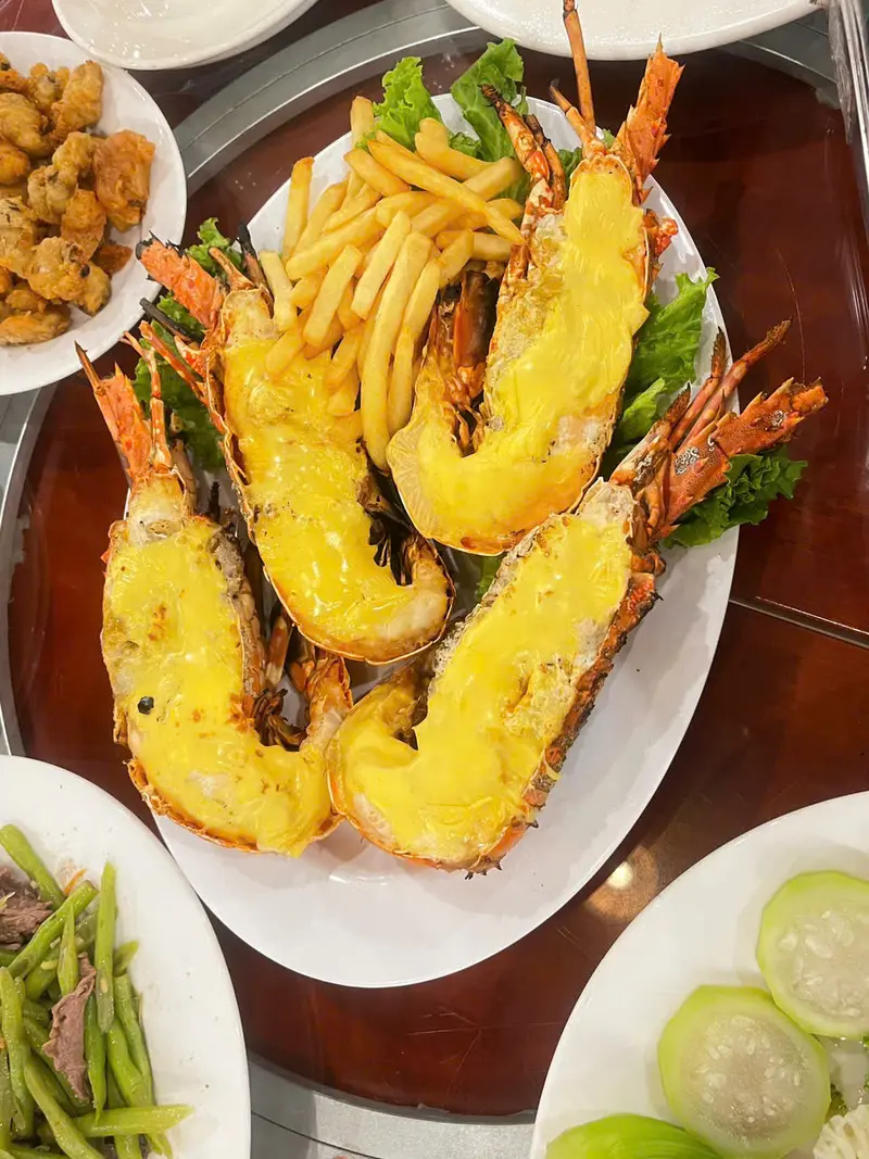Nh&agrave; h&agrave;ng hải sản Phượng Ho&agrave;ng, qu&aacute;n ngon nức tiếng Ph&uacute; Quốc 5