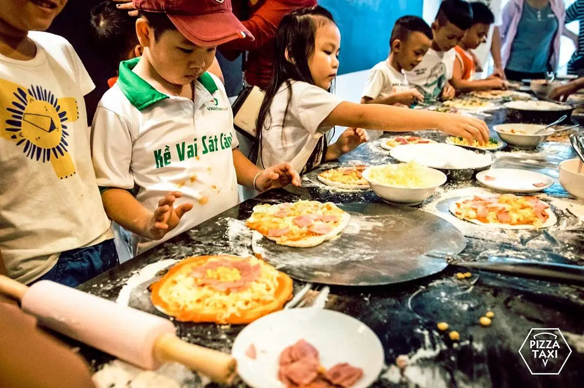 Pizza Taxi Ph&uacute; Quốc Qu&aacute;n Pizza Được Y&ecirc;u Th&iacute;ch Nhất Đảo Ngọc 20