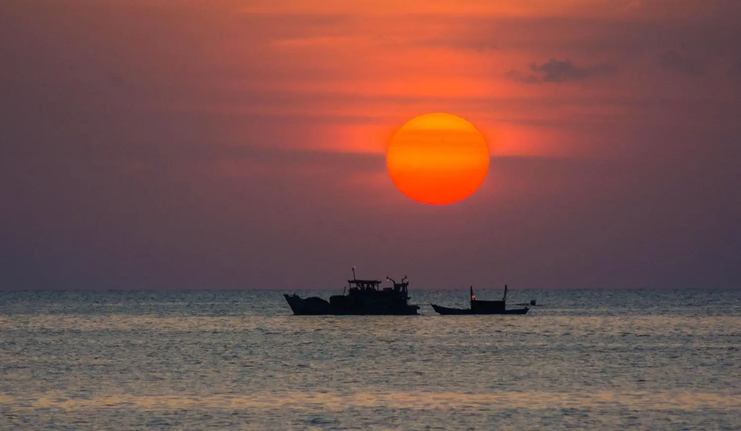 Check-in ho&agrave;ng h&ocirc;n Ph&uacute; Quốc đẹp lịm tim như c&ocirc; n&agrave;ng xinh đẹp Nguyễn Thị Thuyền 2