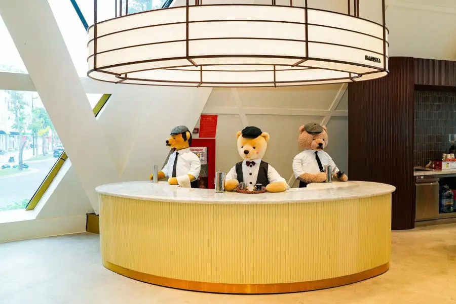 Check in tại Bảo t&agrave;ng gấu Teddy đầy th&uacute; vị b&ecirc;n trong Grand World Ph&uacute; Quốc 7