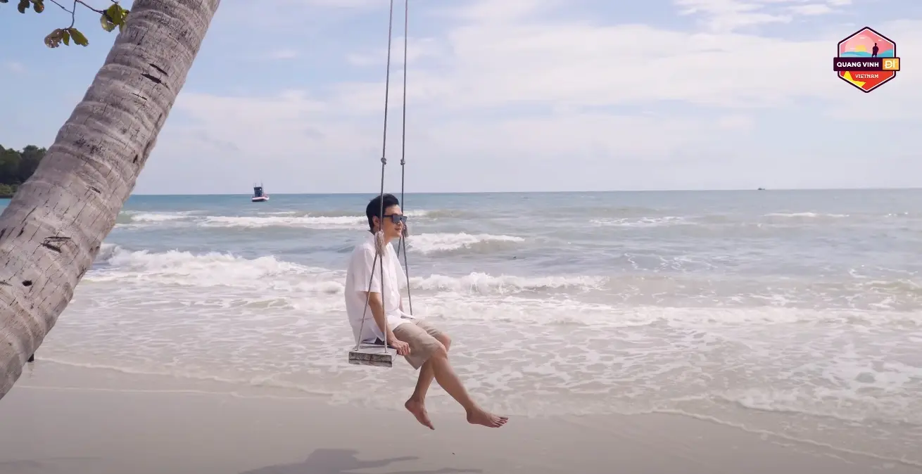 Hưởng thụ kỳ nghỉ ở Nam Đảo Phú Quốc cùng Quang Vinh – Từ hoàng tử sơn ca đến hot travel triệu follow 16