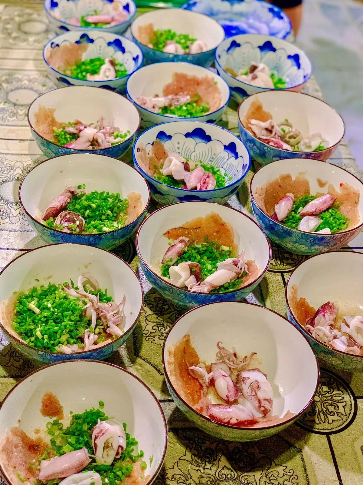 Kỳ lạ qu&aacute;n b&uacute;n tự trả tiền tự phục vụ đ&ocirc;ng nườm nượp ở Ph&uacute; Quốc 9