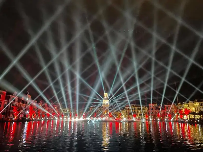 Sắc m&agrave;u Venice, show diễn triệu đ&ocirc; đẳng cấp quốc tế 5