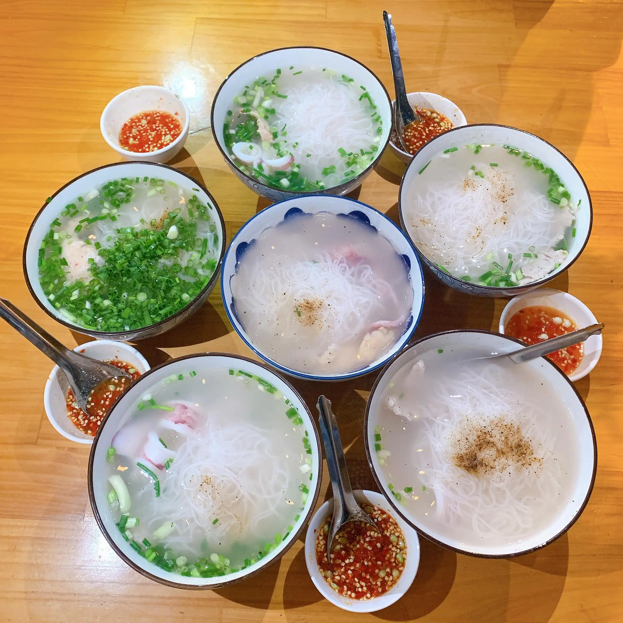 Sốt x&igrave;nh xịch bộ ảnh check in Ph&uacute; Quốc mang t&ecirc;n TA CỨ ĐI C&Ugrave;NG NHAU 19