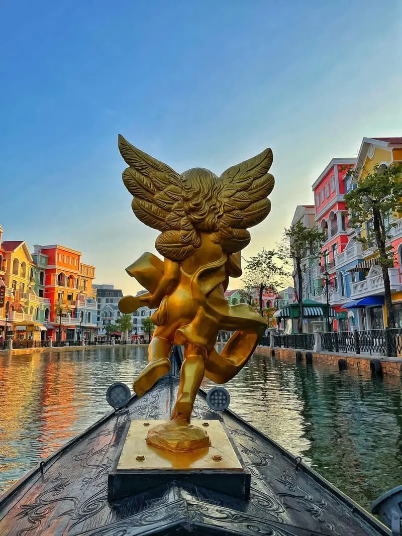 Venice Phú Quốc, không gian lãng mạn giữa lòng Grand World 4