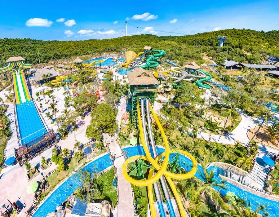Review Aquatopia: Công viên nước lớn nhất Nam Phú Quốc