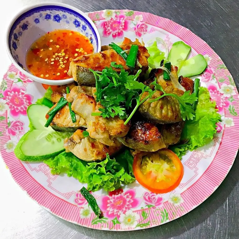 Bỏ t&uacute;i tất tần tật c&aacute;c m&oacute;n B&ograve; g&ugrave; Ph&uacute; Y&ecirc;n ngon tuyệt hảo 3