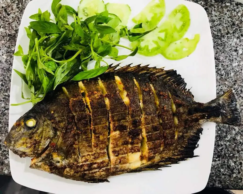 Ch&uacute;c X&iacute;u Restaurant Ph&uacute; Y&ecirc;n - Thi&ecirc;n đường hải sản với kh&ocirc;ng gian tho&aacute;ng đ&atilde;ng nằm b&ecirc;n bờ k&egrave; biển 9