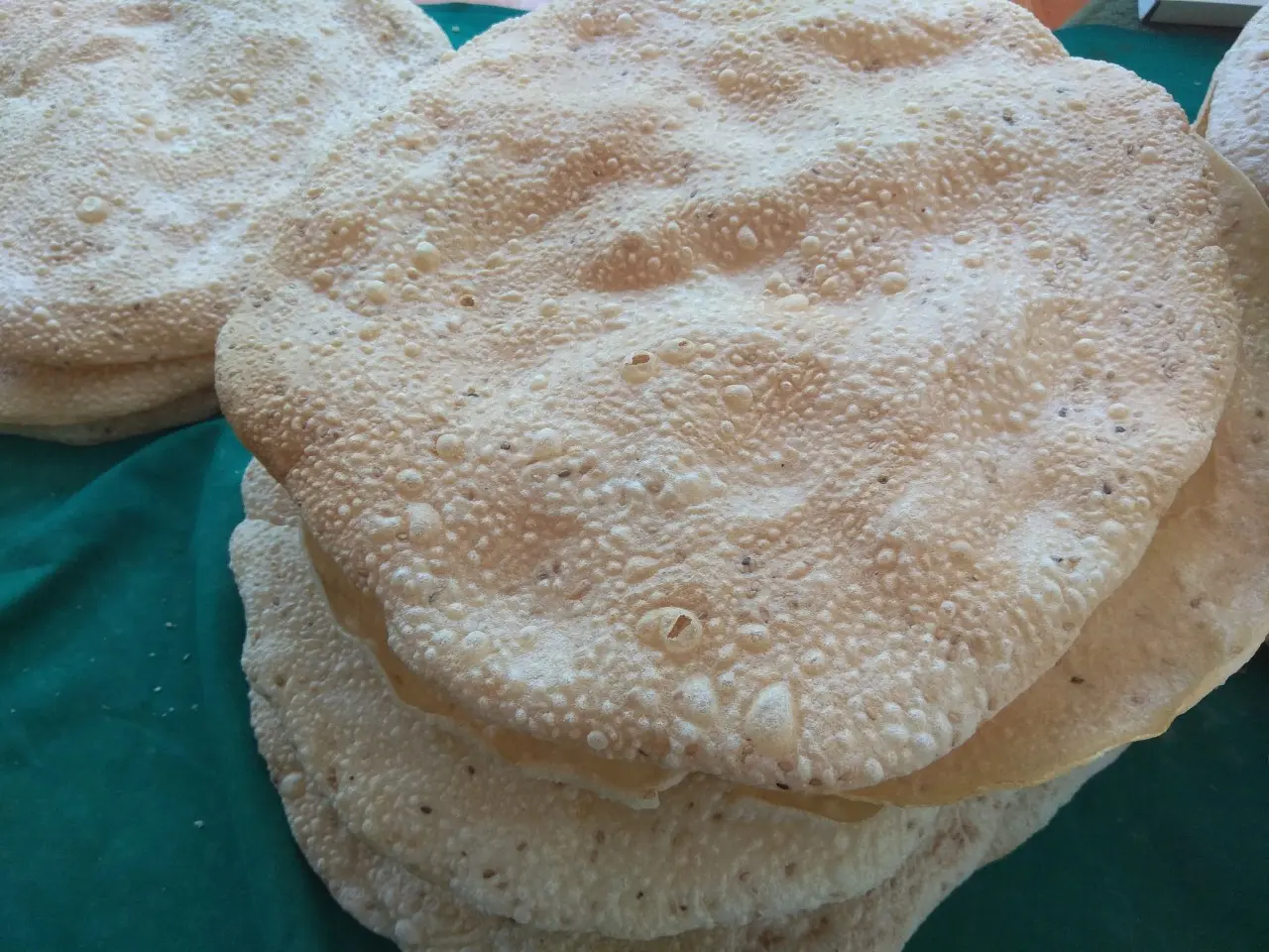 C&ugrave;ng t&igrave;m hiểu m&oacute;n b&aacute;nh tr&aacute;ng H&ograve;a Đa - Đặc sản truyền thống Ph&uacute; Y&ecirc;n 2