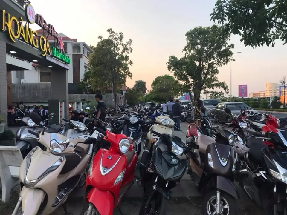 Cuối tuần, ph&aacute; đảo nh&agrave; h&agrave;ng Ho&agrave;ng Gia Ph&uacute; Y&ecirc;n, nơi tr&agrave;n ngập hải sản tươi r&oacute;i v&agrave; ẩm thực 3 miền 5
