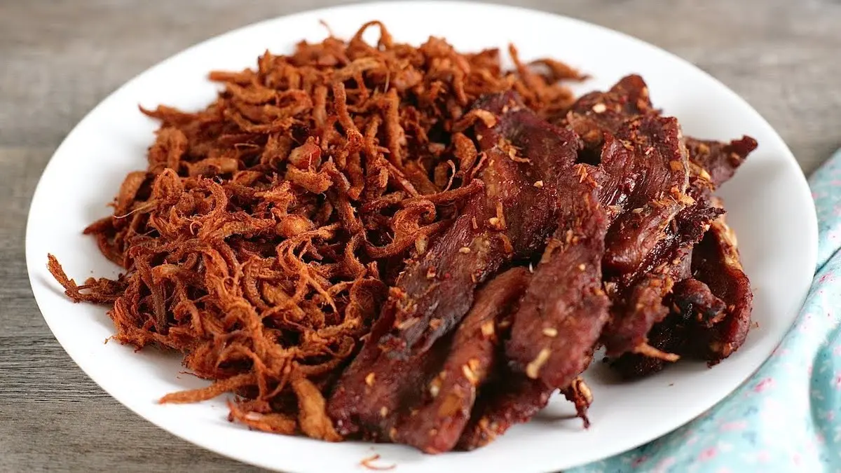 Đặc sản muối kiến v&agrave;ng Ph&uacute; Y&ecirc;n &ndash; Nghe th&igrave; gh&ecirc;, nhưng ăn l&agrave; m&ecirc; 8