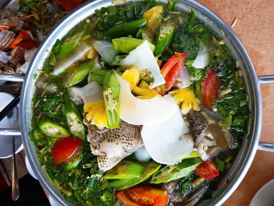 Hải sản b&egrave; nổi Vũng R&ocirc; Ph&uacute; Y&ecirc;n &ndash; Mu&ocirc;n v&agrave;n m&oacute;n ngon với hương vị đậm đ&agrave;, hấp dẫn 20