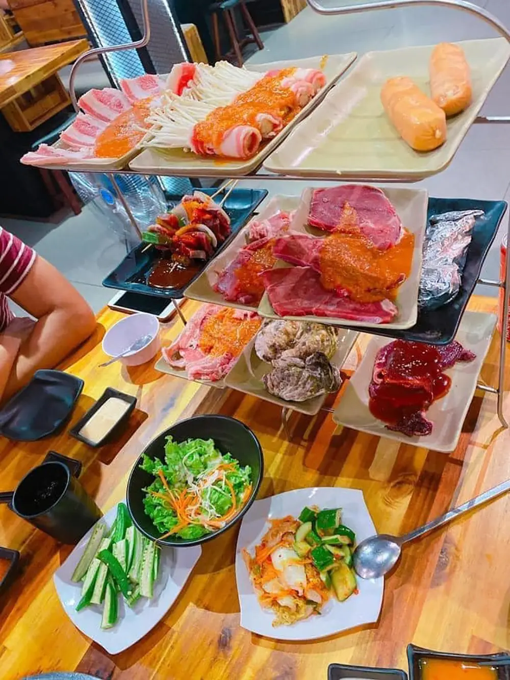Kh&aacute;m ph&aacute; MintYum BBQ - Lẩu v&agrave; nướng kh&ocirc;ng kh&oacute;i 5