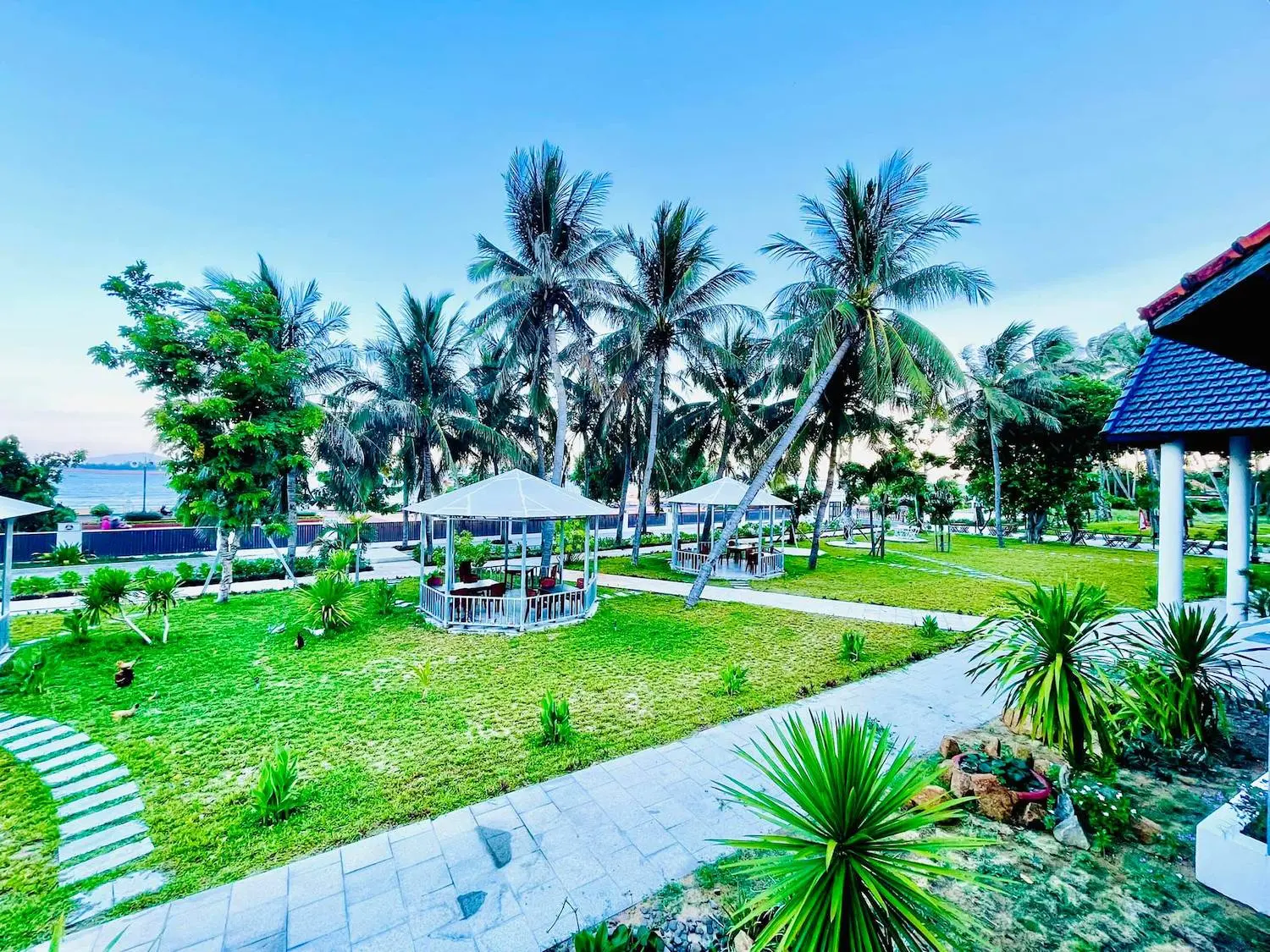 Nh&agrave; h&agrave;ng Gi&oacute; Chiều Ph&uacute; Y&ecirc;n - Kh&aacute;m ph&aacute; ẩm thực l&agrave;ng qu&ecirc; trong l&ograve;ng xứ hoa v&agrave;ng cỏ xanh 2