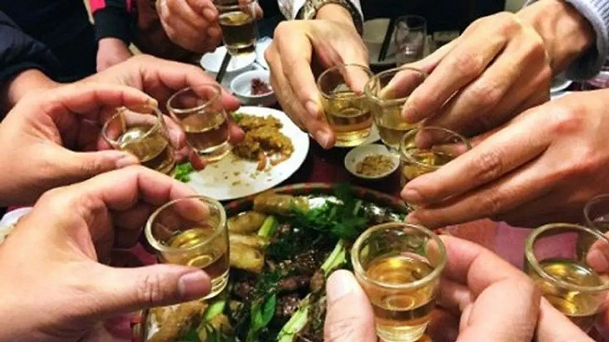 Rượu c&aacute; ngựa S&ocirc;ng Cầu &ndash; Từ đặc sản Ph&uacute; Y&ecirc;n đến thần dược đa năng 7
