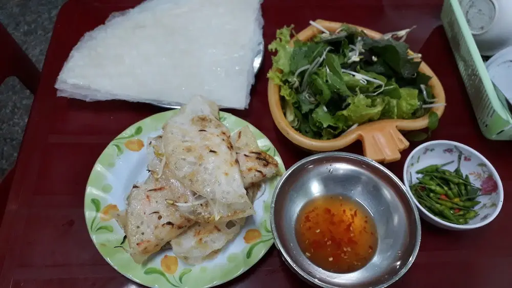 Sắp gh&eacute; qua Xứ Nẫu, đừng qu&ecirc;n xem Cẩm nang qu&aacute;n b&aacute;nh x&egrave;o Ph&uacute; Y&ecirc;n ngon chữ n k&eacute;o d&agrave;i 9