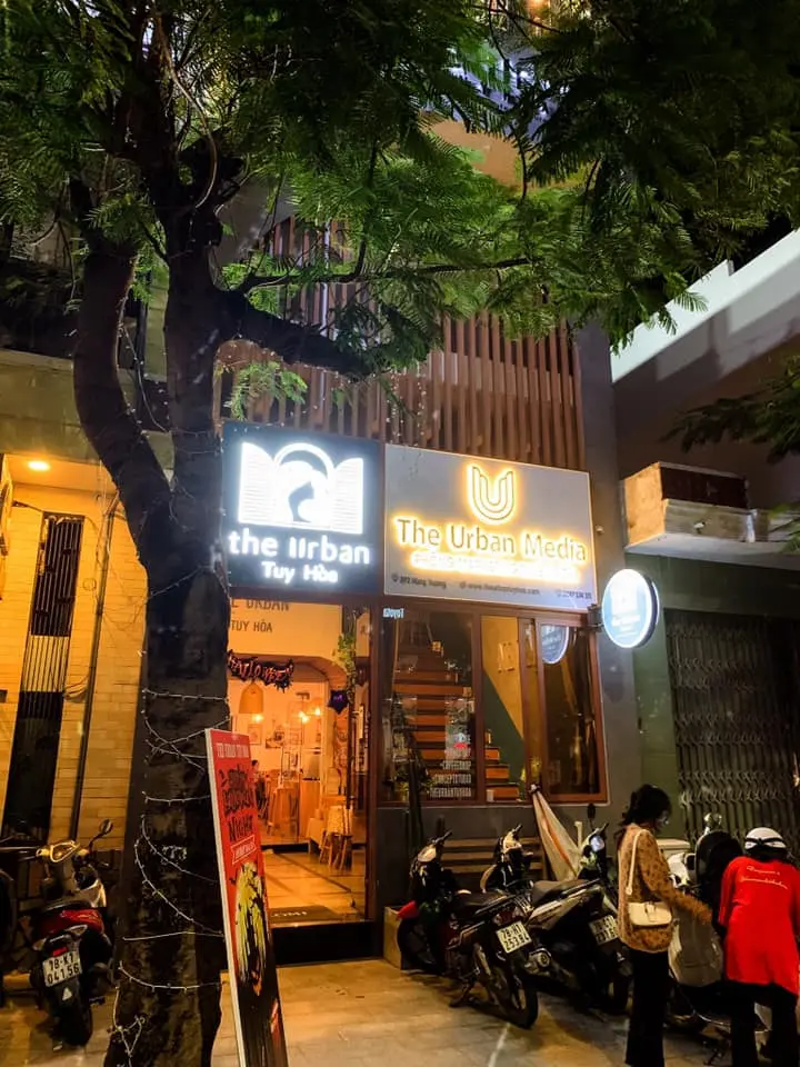 The Urban Tuy Ho&agrave; Ph&uacute; Y&ecirc;n - Nổi bật với vẻ đẹp ho&agrave;i cổ đầy cuốn h&uacute;t 7