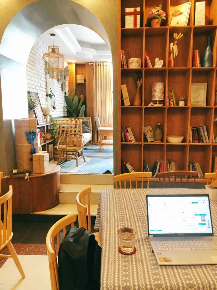 The Urban Tuy Ho&agrave; Ph&uacute; Y&ecirc;n - Nổi bật với vẻ đẹp ho&agrave;i cổ đầy cuốn h&uacute;t 9