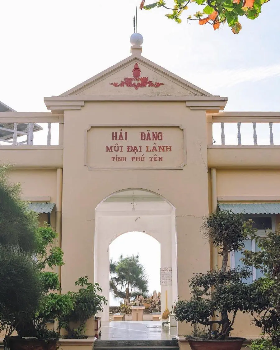 Đến Hải Đăng Đại L&atilde;nh đ&oacute;n b&igrave;nh minh tuyệt đẹp mỗi sớm mai 2