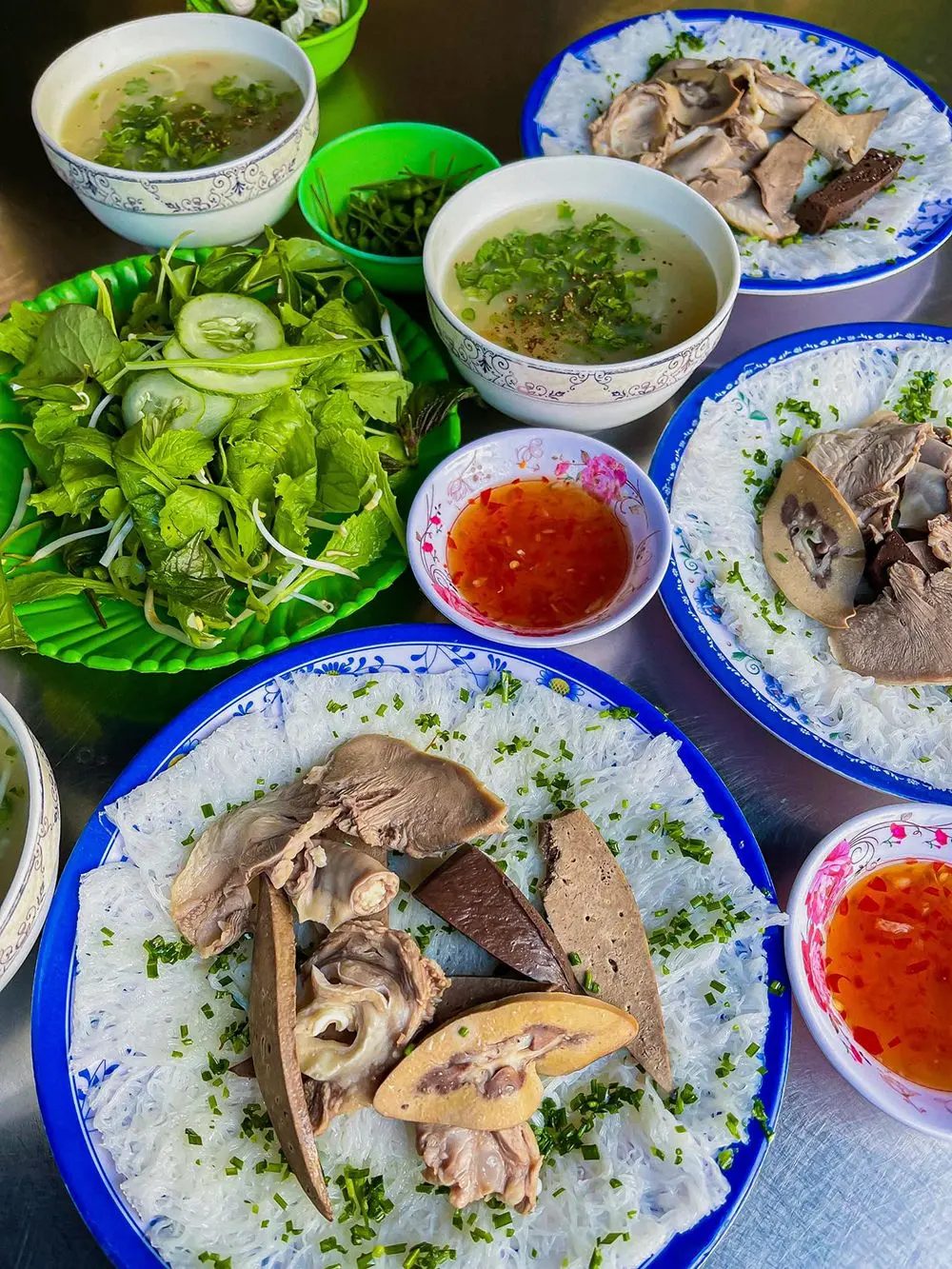H&agrave;nh tr&igrave;nh 4 ng&agrave;y ở Ph&uacute; Y&ecirc;n d&agrave;nh cho những t&iacute;n đồ đam m&ecirc; x&ecirc; dịch 18