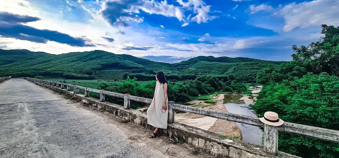Review cảnh đẹp tr&ecirc;n đường đến hồ thuỷ điện Đ&aacute; Đen Ph&uacute; Y&ecirc;n 3