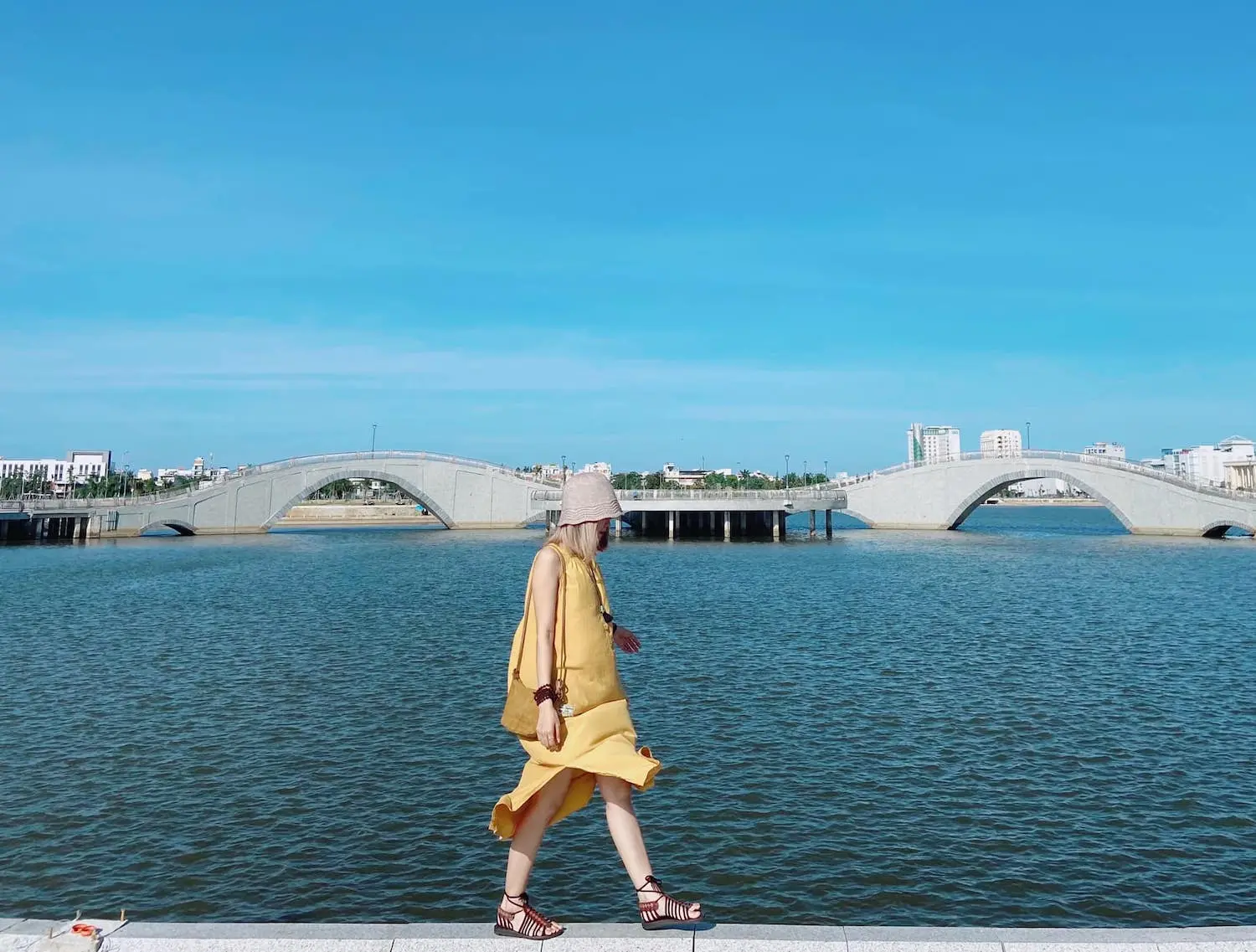 Review Hồ Điều H&ograve;a Hồ Sơn - Chốn sống ảo mới toanh, thu h&uacute;t hội x&ecirc; dịch li&ecirc;n tục tới check-in ở Ph&uacute; Y&ecirc;n 7