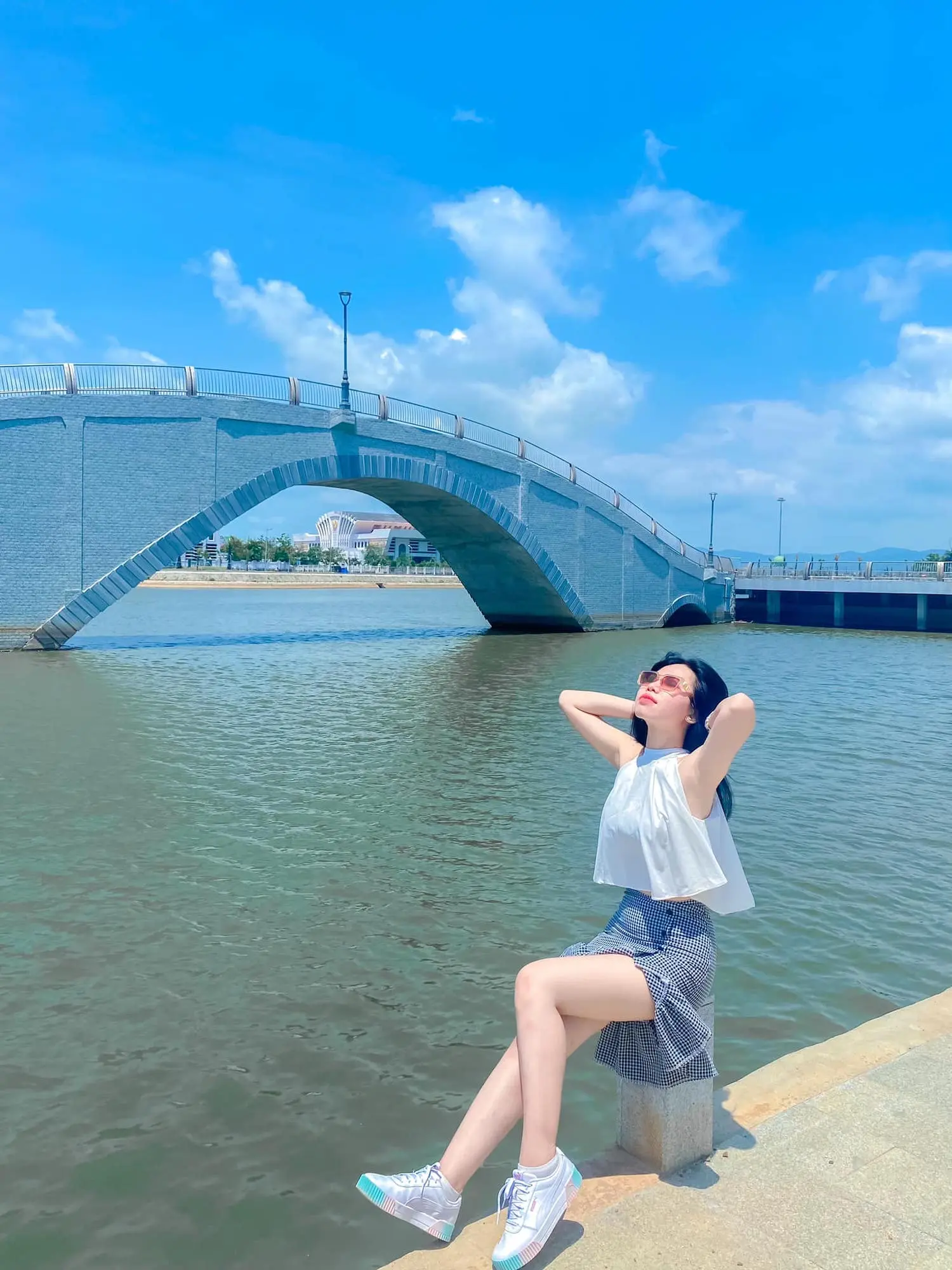 Review Hồ Điều H&ograve;a Hồ Sơn - Chốn sống ảo mới toanh, thu h&uacute;t hội x&ecirc; dịch li&ecirc;n tục tới check-in ở Ph&uacute; Y&ecirc;n 16