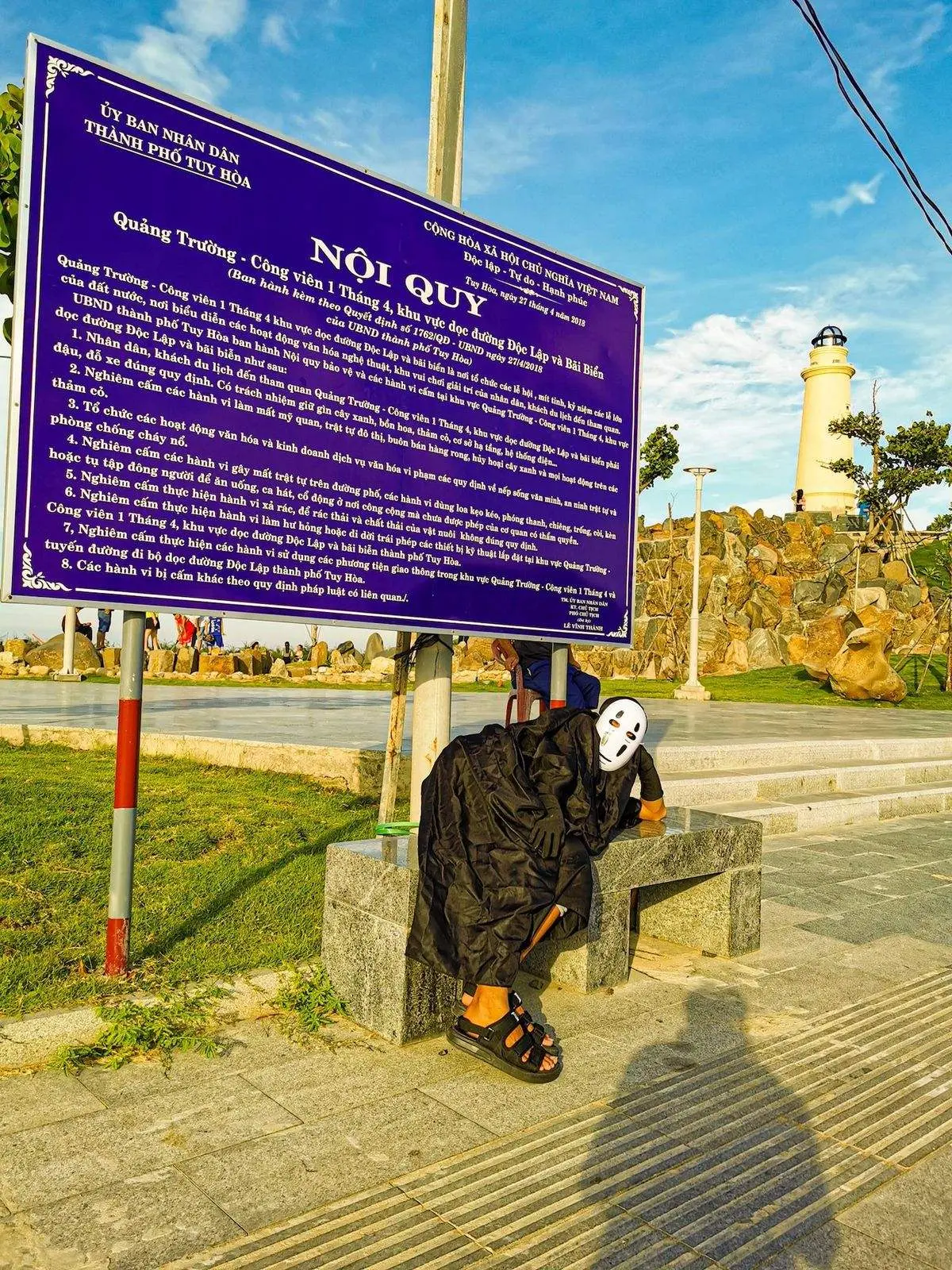 Review tháp Nghinh Phong - Check-in mỏi tay, đầy luôn bộ nhớ ở xứ hoa vàng cỏ xanh 8