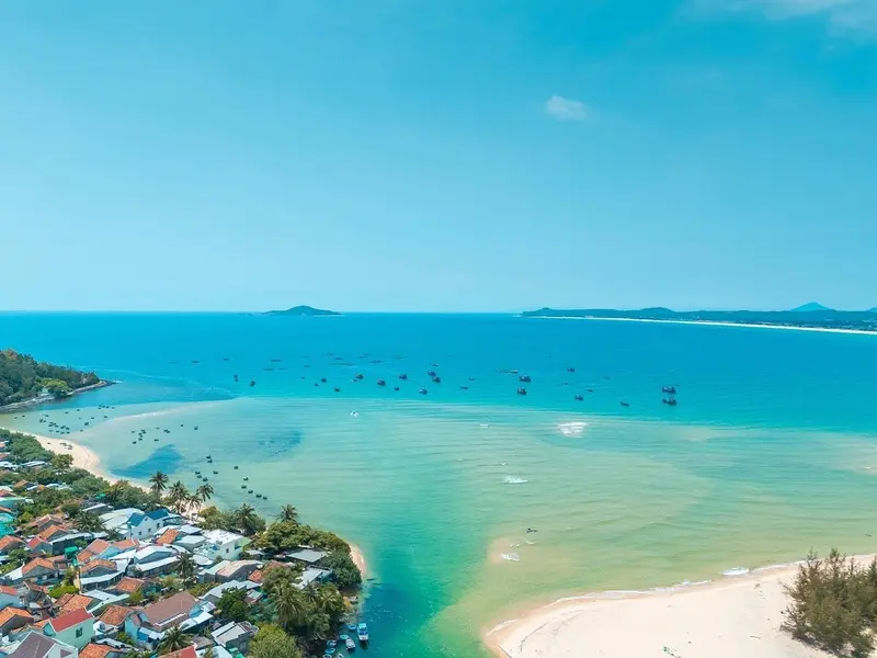 Top 10 b&atilde;i biển Ph&uacute; Y&ecirc;n hoang sơ v&agrave; thanh b&igrave;nh 10